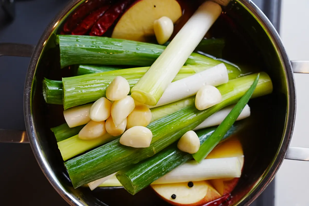 香味野菜を全て入れた状態