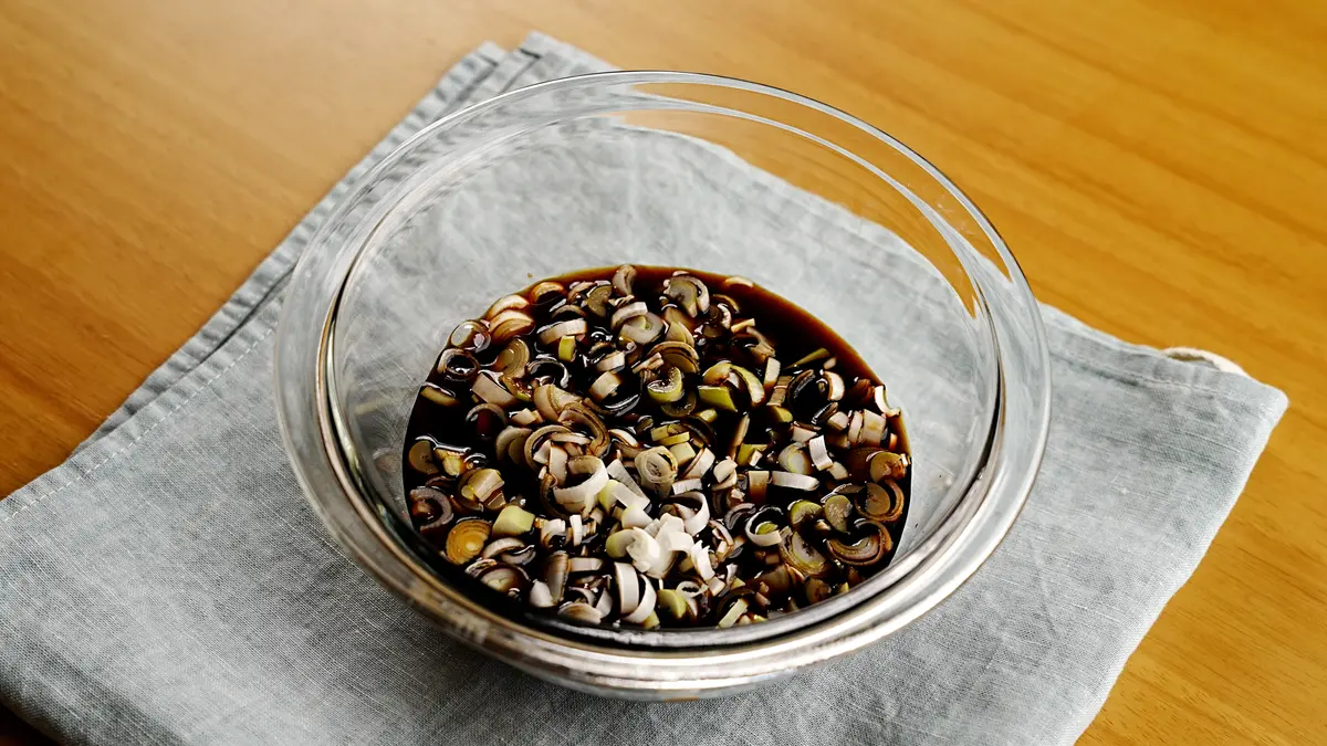 醤油を入れた様子